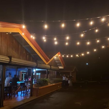 Hotel Amjeco San Isidro De El General Екстер'єр фото