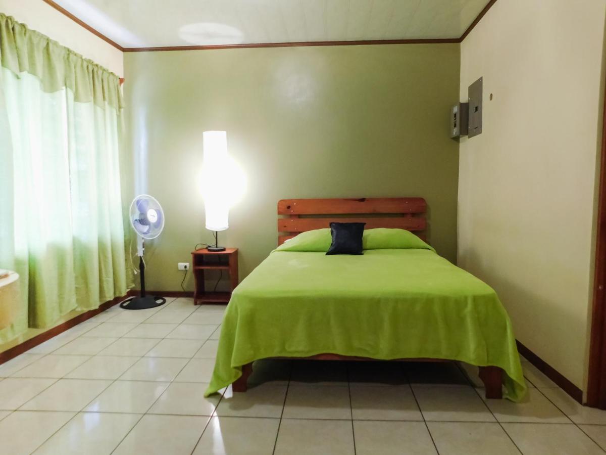 Hotel Amjeco San Isidro De El General Екстер'єр фото