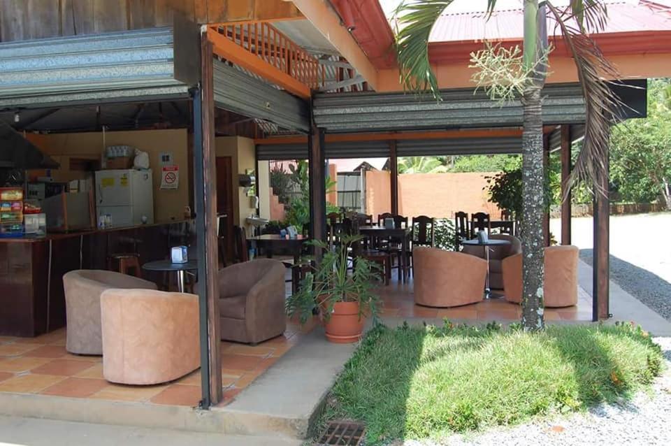 Hotel Amjeco San Isidro De El General Екстер'єр фото